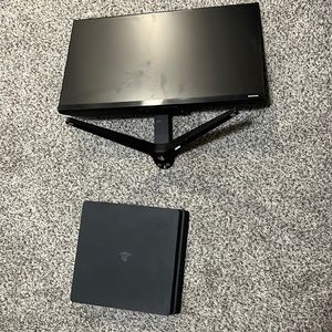 Monitor/ PS4